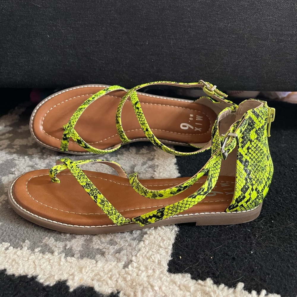 Mix No.6 snake print sandals